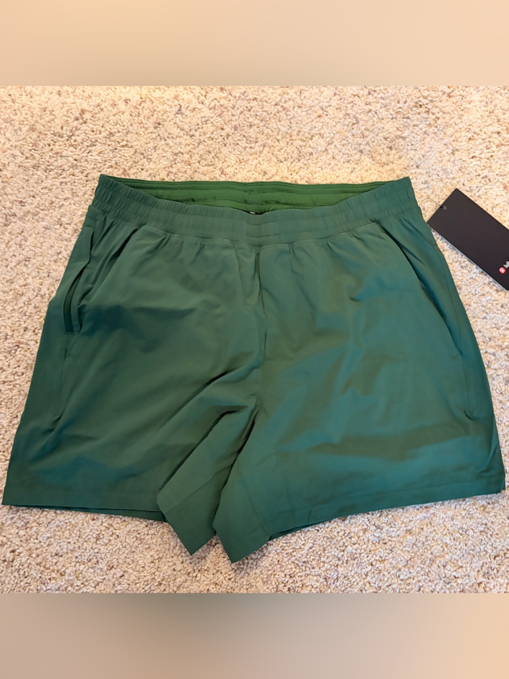 Lululemon Pace Breaker 5” (Linerless) NWT - Green